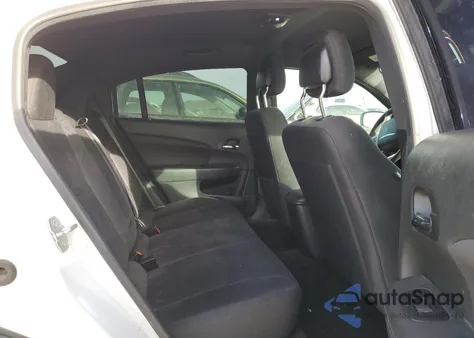 2014 Chrysler 200 Touring из США, поврежденный, VIN 1C3CCBBG3EN177196